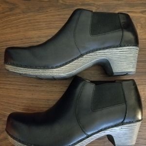 Dansko Marily 40 (US 9.5-10) black excellent used